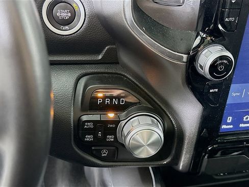 Used 2023 RAM 1500 Laramie AWD/4WD image 11