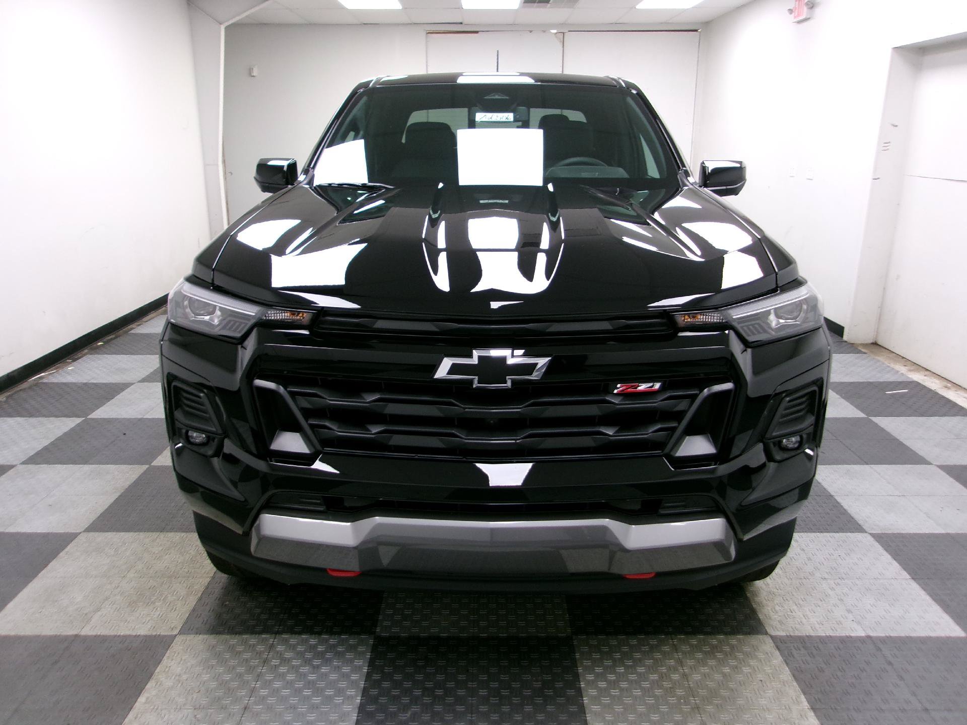 New 2026 Chevrolet Colorado Z71 w/ Technology Package AWD/4WD image 16