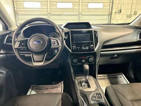 Used 2019 Subaru Impreza 2.0i Premium image 4
