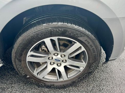 Certified 2023 Ford Expedition Max Limited image 6