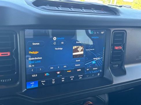 Used 2025 Ford Bronco Badlands AWD/4WD image 40
