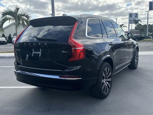 New 2025 Volvo XC90 B6 Plus w/ Protection Package Premier image 8