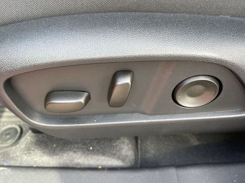 New 2026 GMC Terrain Denali w/ LPO, Black Badging Package image 12