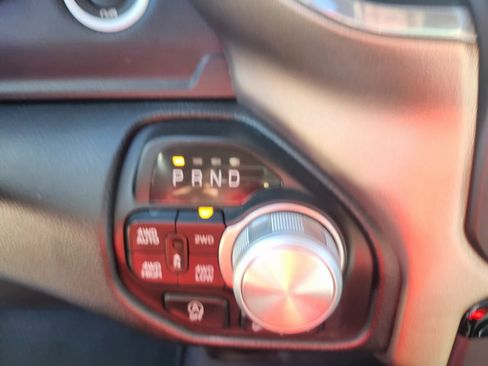 Used 2022 RAM 1500 Laramie w/ Off Road Group image 11