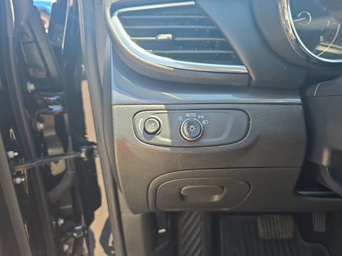 Used 2021 Buick Encore Preferred w/ Safety Package AWD/4WD image 22
