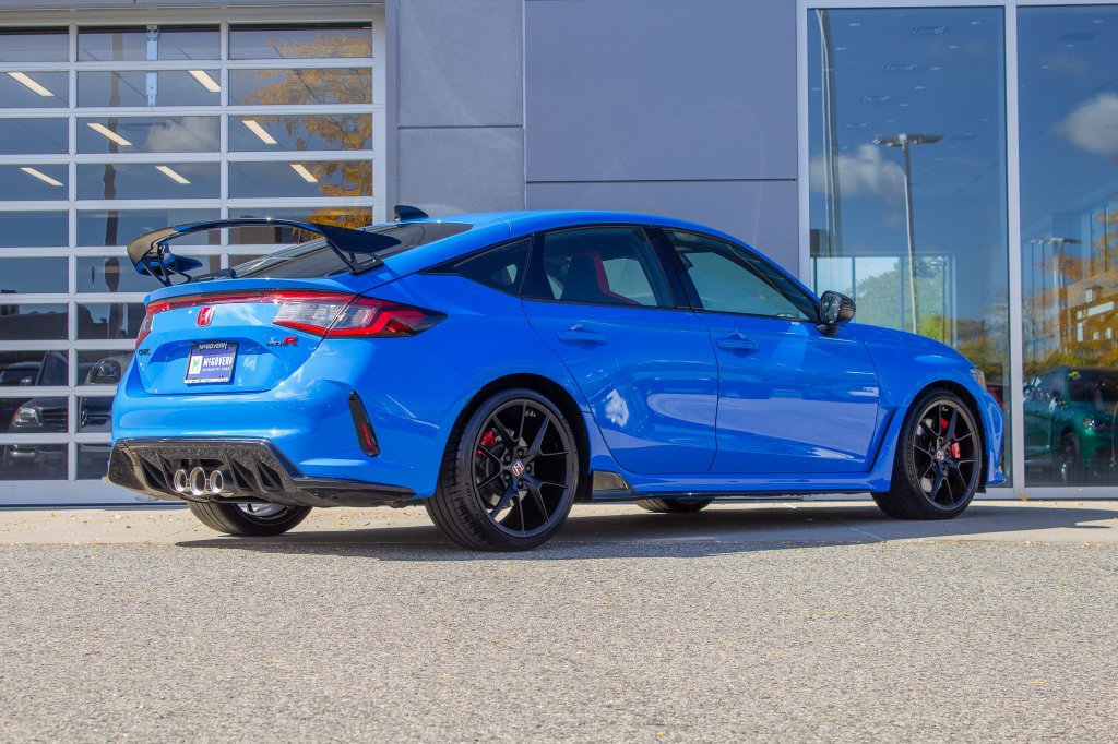 Used 2025 Honda Civic Type R image 10