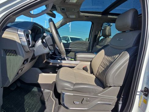 Used 2025 Ford F150 Platinum w/ Equipment Group 703A Plus AWD/4WD image 11