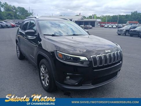 Used 2020 Jeep Cherokee Latitude Plus w/ Cold Weather Group AWD/4WD image 7