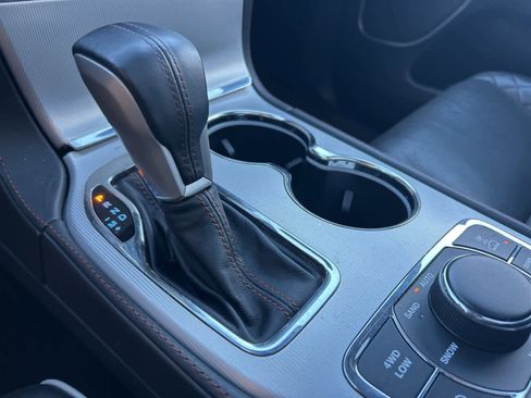 Used 2019 Jeep Grand Cherokee Summit image 44