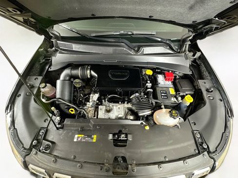 Used 2024 Jeep Compass Latitude image 24