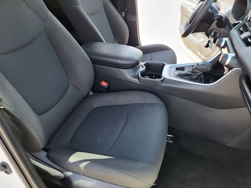 Certified 2025 Toyota RAV4 LE image 23