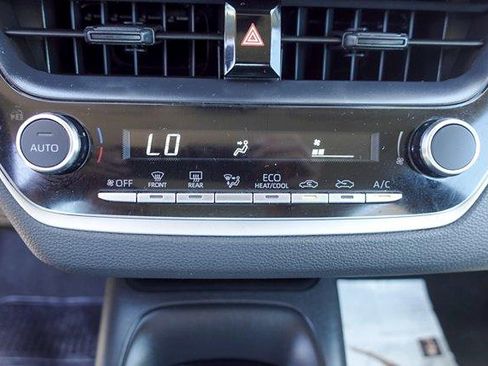 Certified 2024 Toyota Corolla LE FWD image 22