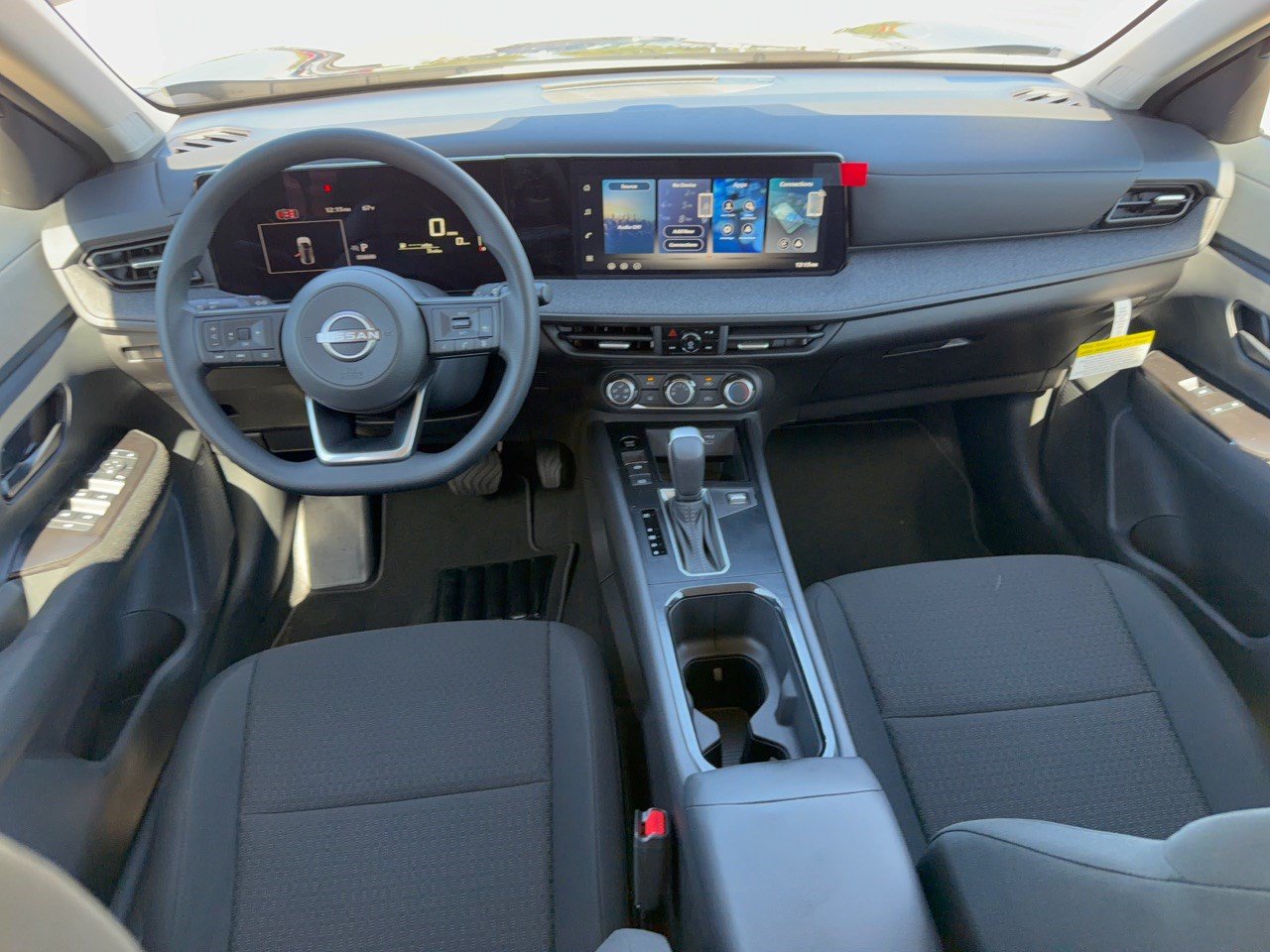 New 2027 Nissan Kicks S FWD image 17
