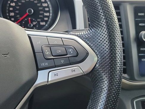 Used 2020 Volkswagen Atlas Cross Sport SE w/ Panoramic Sunroof Package AWD/4WD image 22