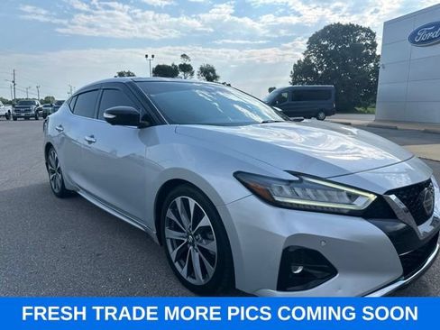 Used 2020 Nissan Maxima Platinum w/ Sport Mat Group FWD image 5
