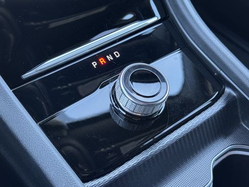 Used 2024 Jeep Grand Cherokee Laredo w/ Luxury Tech Group I image 29