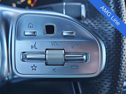 Used 2022 Mercedes-Benz GLC 300 image 30