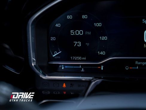 Used 2023 GMC Sierra 1500 Elevation image 39