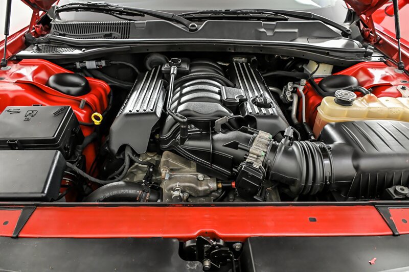 Used 2019 Dodge Challenger R/T Scat Pack RWD image 12