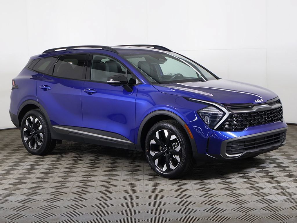 Used 2024 Kia Sportage X-Line AWD/4WD image 2