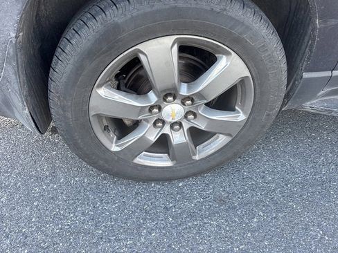 Used 2017 Chevrolet Traverse LT image 6