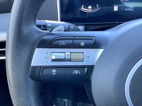 Used 2025 Hyundai Sonata SEL FWD image 17