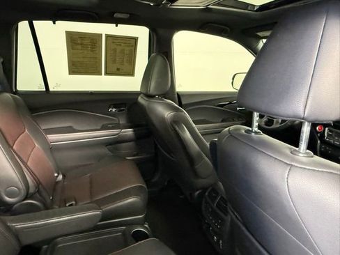 Used 2022 Honda Pilot Black Edition image 51