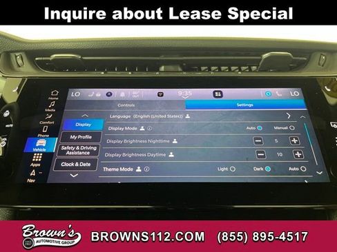 Used 2026 Jeep Grand Cherokee Altitude AWD/4WD image 31