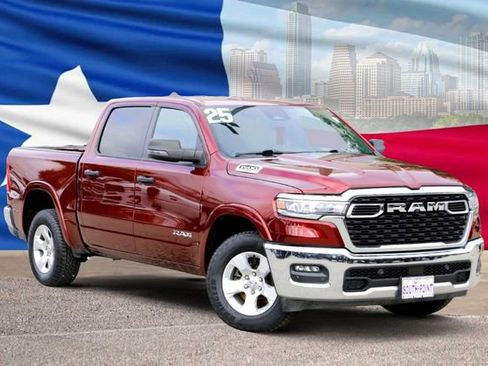 Used 2025 RAM 1500 Lone Star AWD/4WD image 1