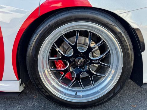 Used 2015 Dodge Charger SRT Hellcat image 10