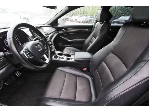Used 2019 Honda Accord Sport image 13