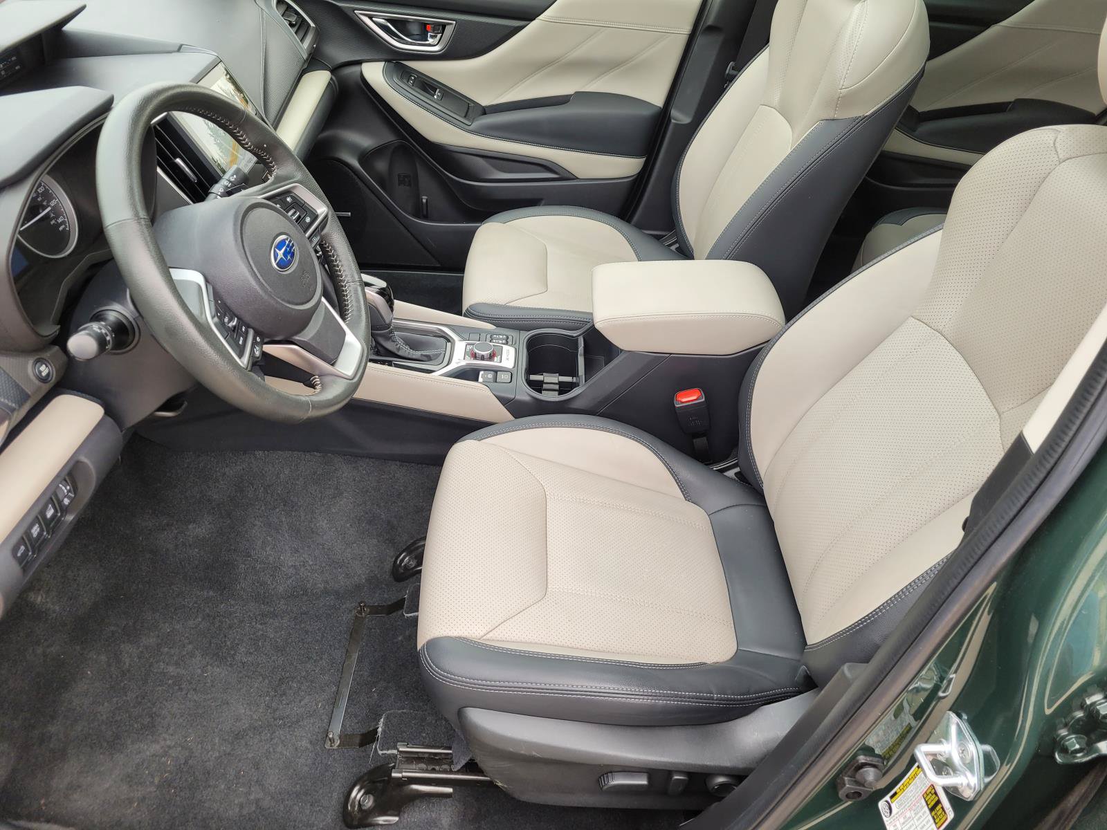 Used 2024 Subaru Forester Limited AWD/4WD image 3