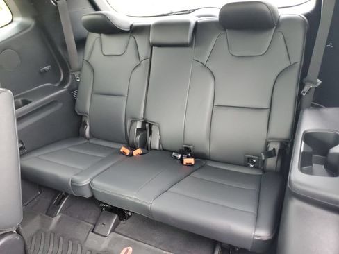 Used 2024 Kia Telluride EX X-Line AWD/4WD image 31