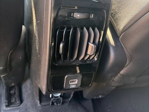 Used 2025 Jeep Compass Limited AWD/4WD image 13