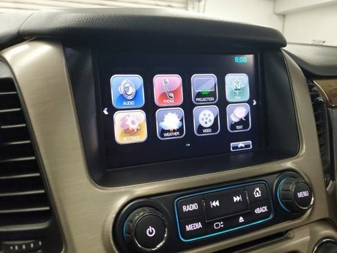 Used 2017 GMC Yukon XL Denali w/ Open Road Package image 22