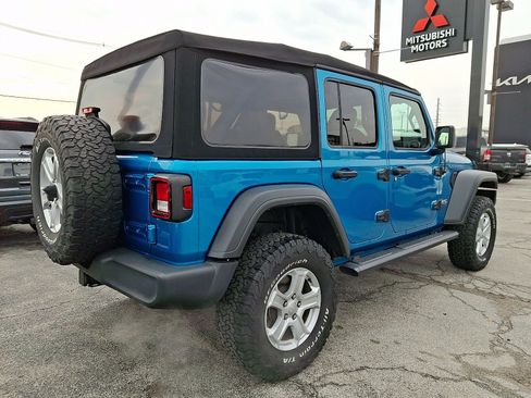 Used 2019 Jeep Wrangler Unlimited Sport S image 6