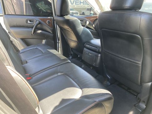 Used 2020 Nissan Armada SL w/ Premium Package RWD image 21