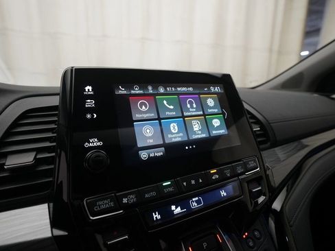 Certified 2023 Honda Odyssey Elite image 6