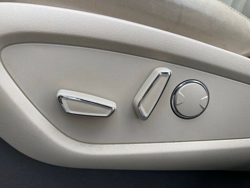 Used 2020 Lincoln Nautilus Reserve w/ Cargo Utility Package image 14