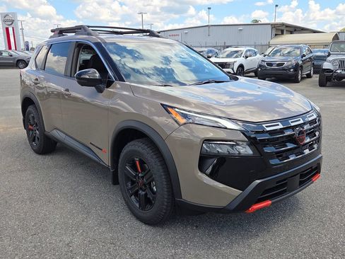 New 2026 Nissan Rogue SV AWD/4WD image 15