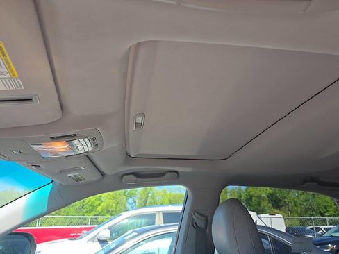 Used 2011 Lexus RX 350 AWD w/ Premium Pkg image 8