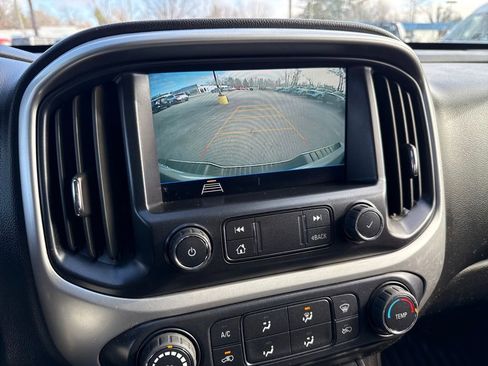 Used 2022 Chevrolet Colorado LT w/ Fleet Safety Package image 26