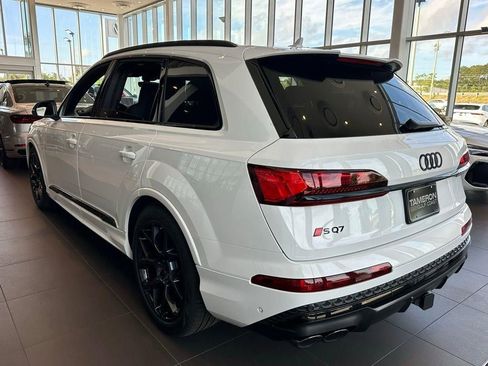 New 2026 Audi SQ7 Prestige AWD/4WD image 4