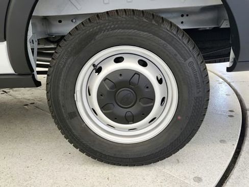 New 2025 Ford Transit 250 148 Medium Roof image 19