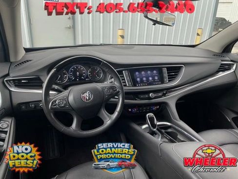 Used 2021 Buick Enclave Avenir w/ Avenir Technology Package AWD/4WD image 14
