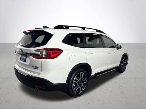 Certified 2023 Subaru Ascent Limited w/ Technology Package image 7
