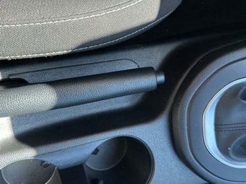 Certified 2024 Kia Forte LXS image 32