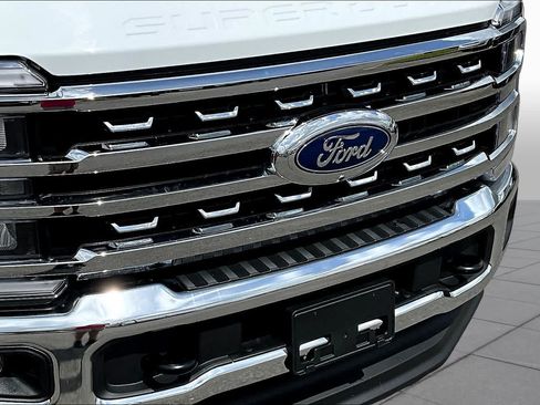 Certified 2026 Ford F250 Lariat w/ Chrome Package AWD/4WD image 29