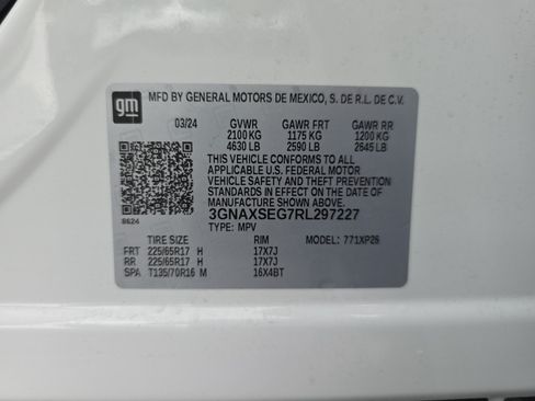 Used 2024 Chevrolet Equinox LS w/ Driver Confidence II Package AWD/4WD image 31