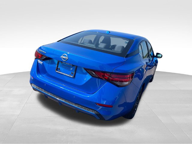 Certified 2025 Nissan Sentra SV FWD image 5